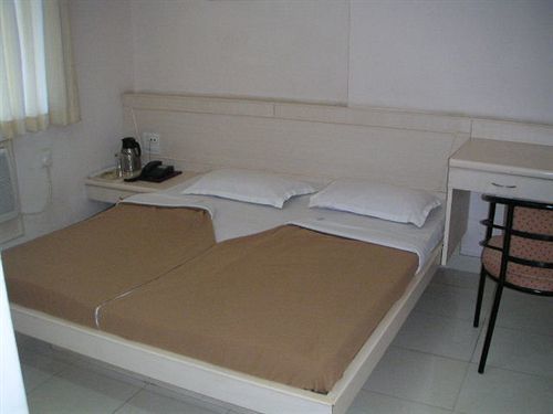 Hotel Tara International Hyderabad Esterno foto