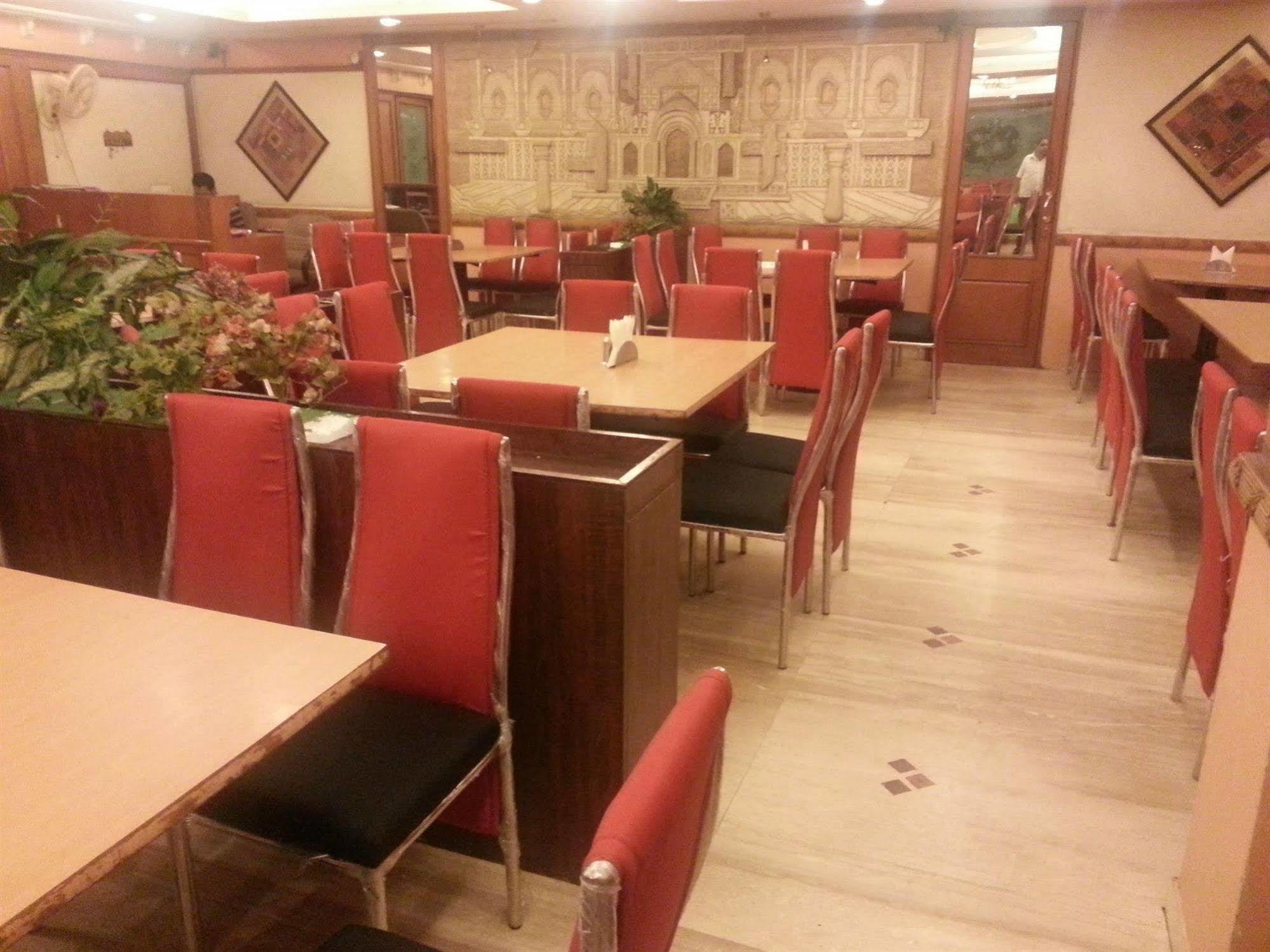 Hotel Tara International Hyderabad Esterno foto